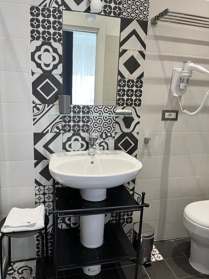Domus Giordano Hotel Rome Buitenkant foto